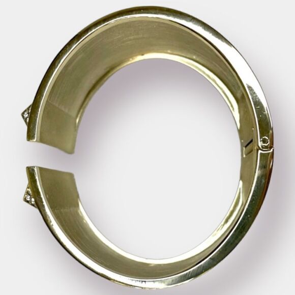 Gold Toned Spring Cuff with Rhinestones Victoria's Secret - Picture 4 of 4